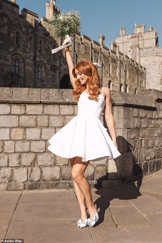For the legal service, Sophie - a dancer who was worked with Dua Lipa - looked beautiful in a short white dress with a flared hem
